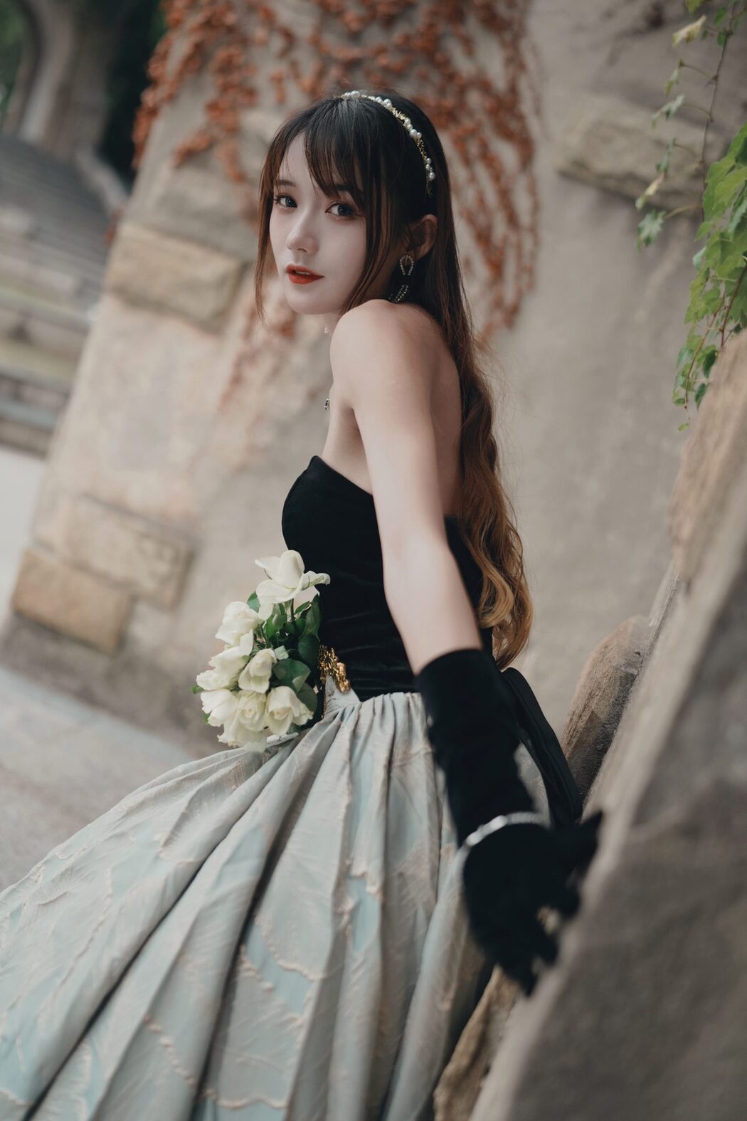 YiTuYu艺图语 Vol.4739 Tu Zi Zzz Bu Chi Hu Luo Bo