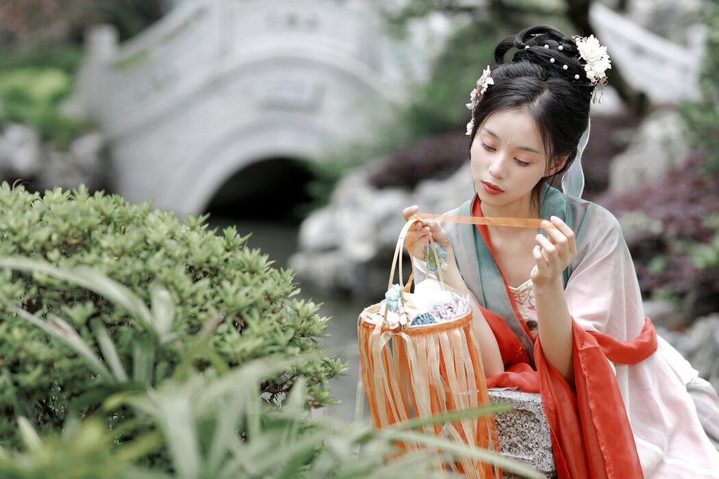 YiTuYu艺图语 Vol.4826 Li Lu Lu