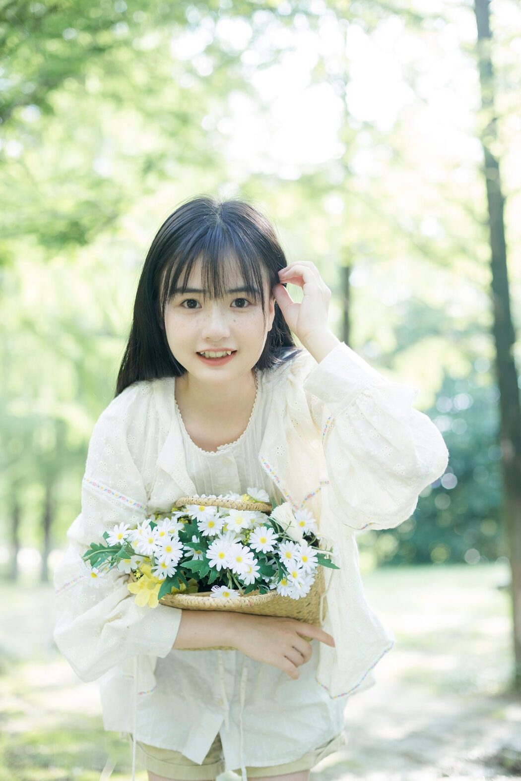 YiTuYu艺图语 Vol.4798 Xiao Yi Mei Mei Cute