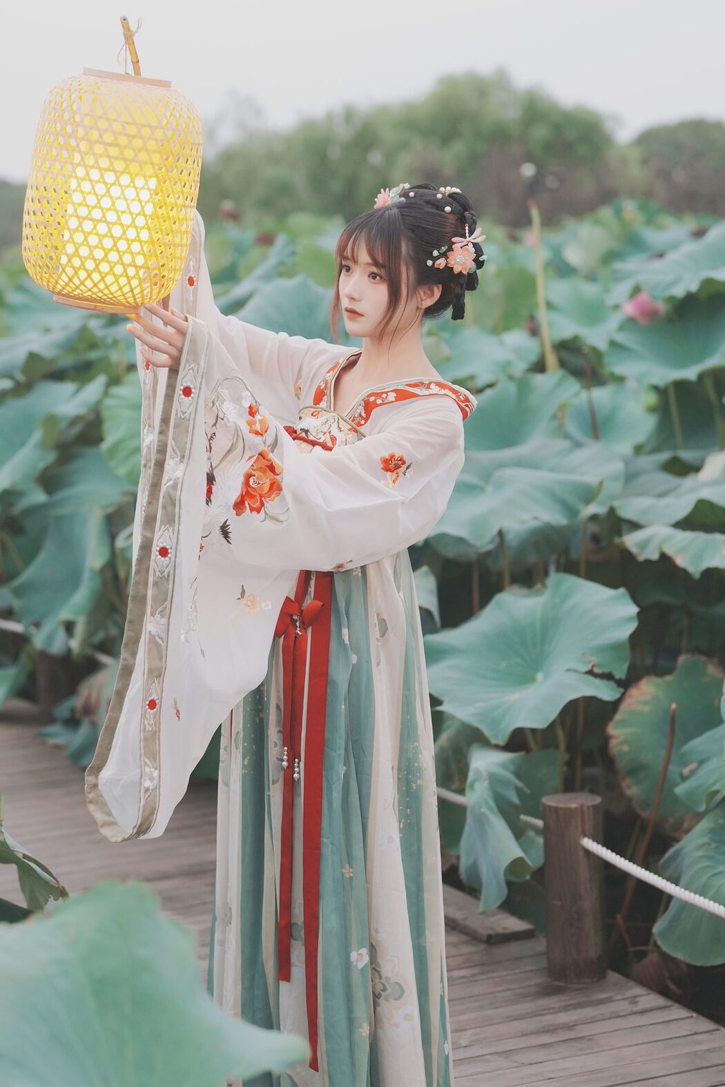 YiTuYu艺图语 Vol.4772 Tu Zi Zzz Bu Chi Hu Luo Bo
