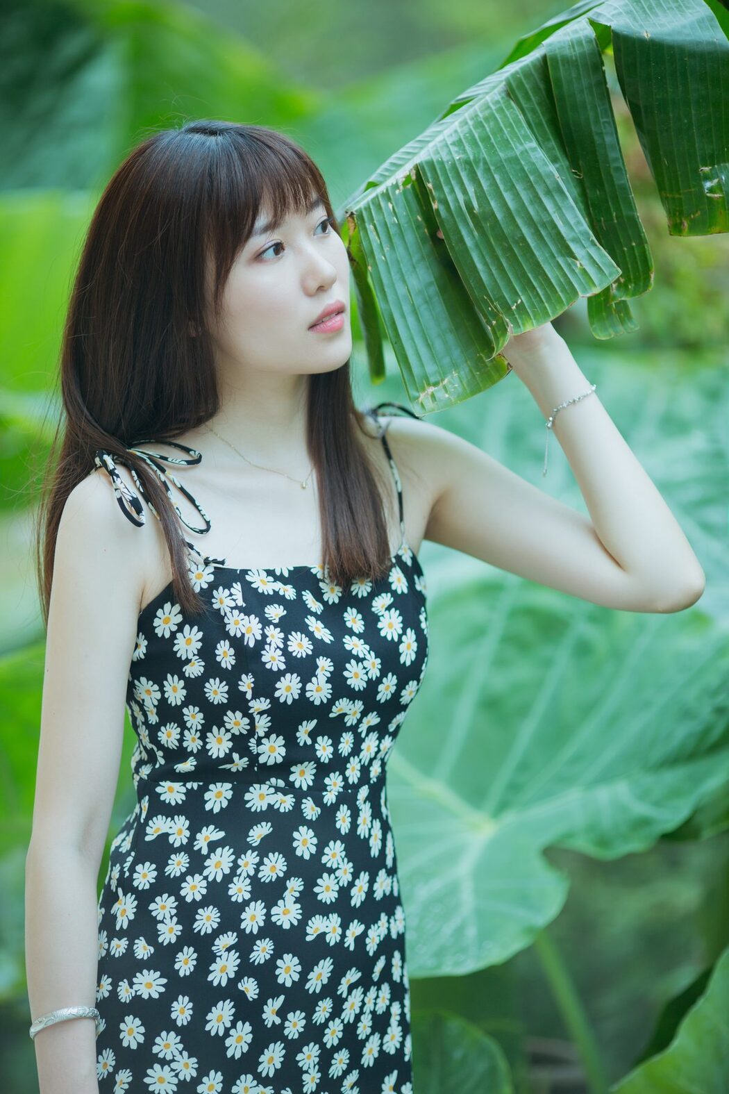 YiTuYu艺图语 Vol.4823 Fen Fen Tou