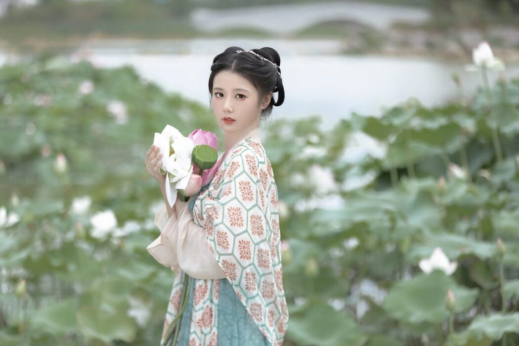 YiTuYu艺图语 Vol.4734 Lsababe
