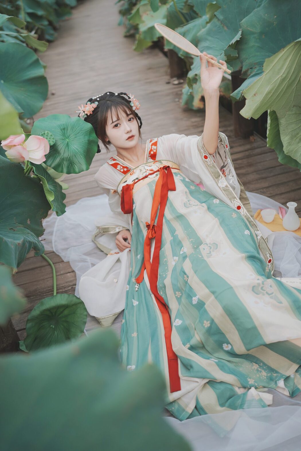 YiTuYu艺图语 Vol.4772 Tu Zi Zzz Bu Chi Hu Luo Bo