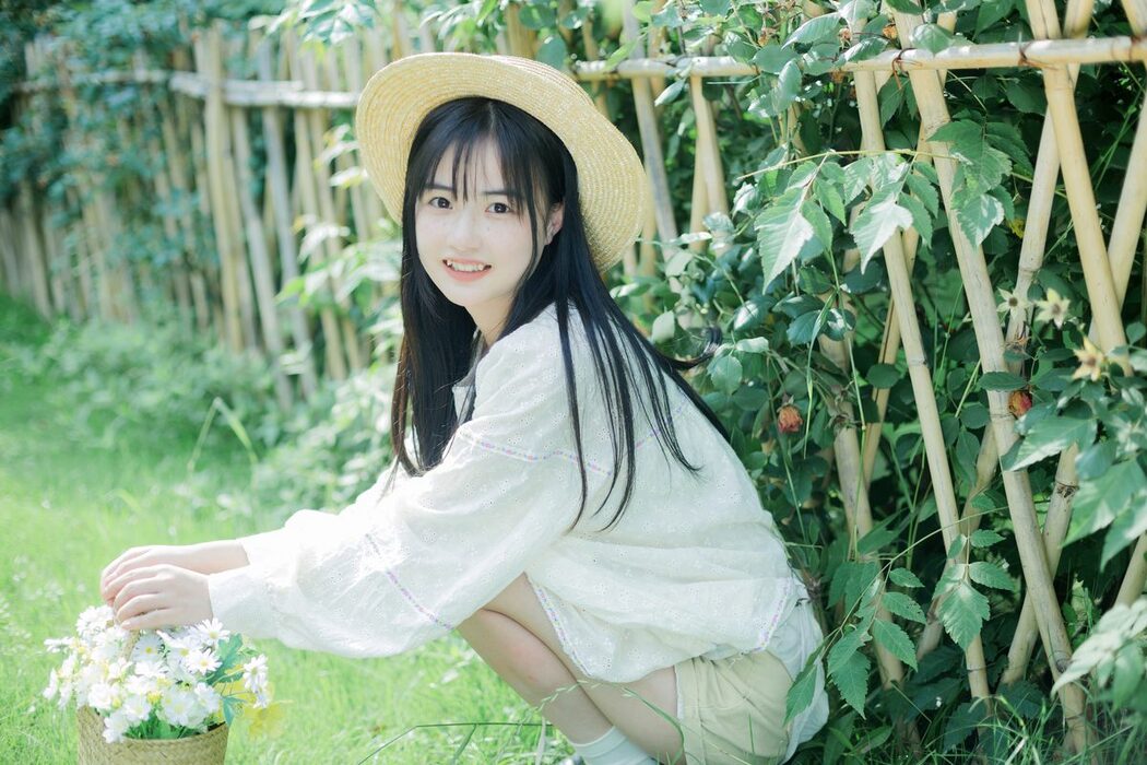 YiTuYu艺图语 Vol.4798 Xiao Yi Mei Mei Cute