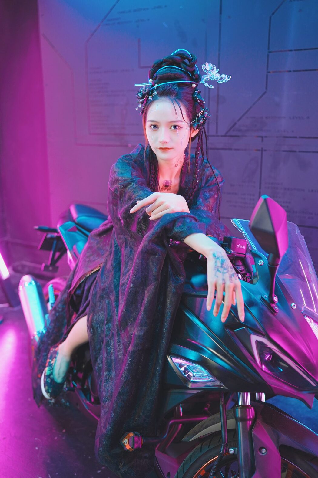 YiTuYu艺图语 Vol.4811 Tu Zi Zzz Bu Chi Hu Luo Bo