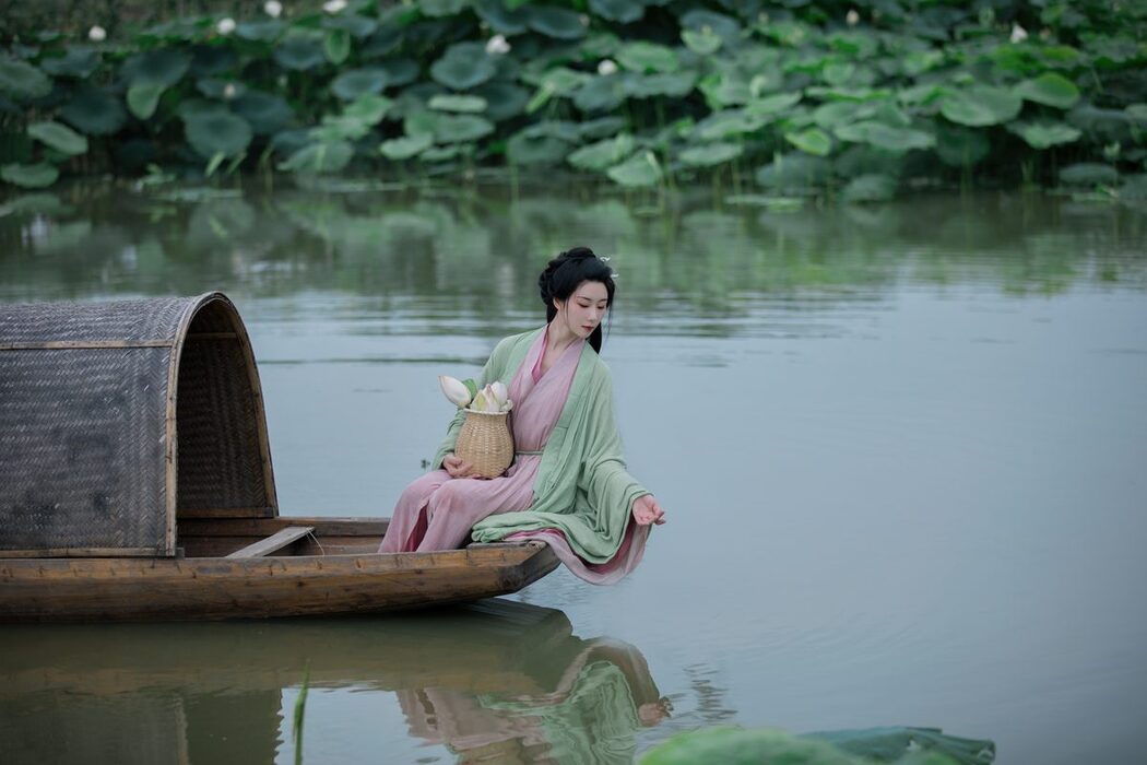 YiTuYu艺图语 Vol.4840 Mu Jing Shu