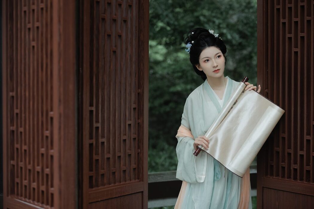 YiTuYu艺图语 Vol.4777 Fu Qu Shang Ying