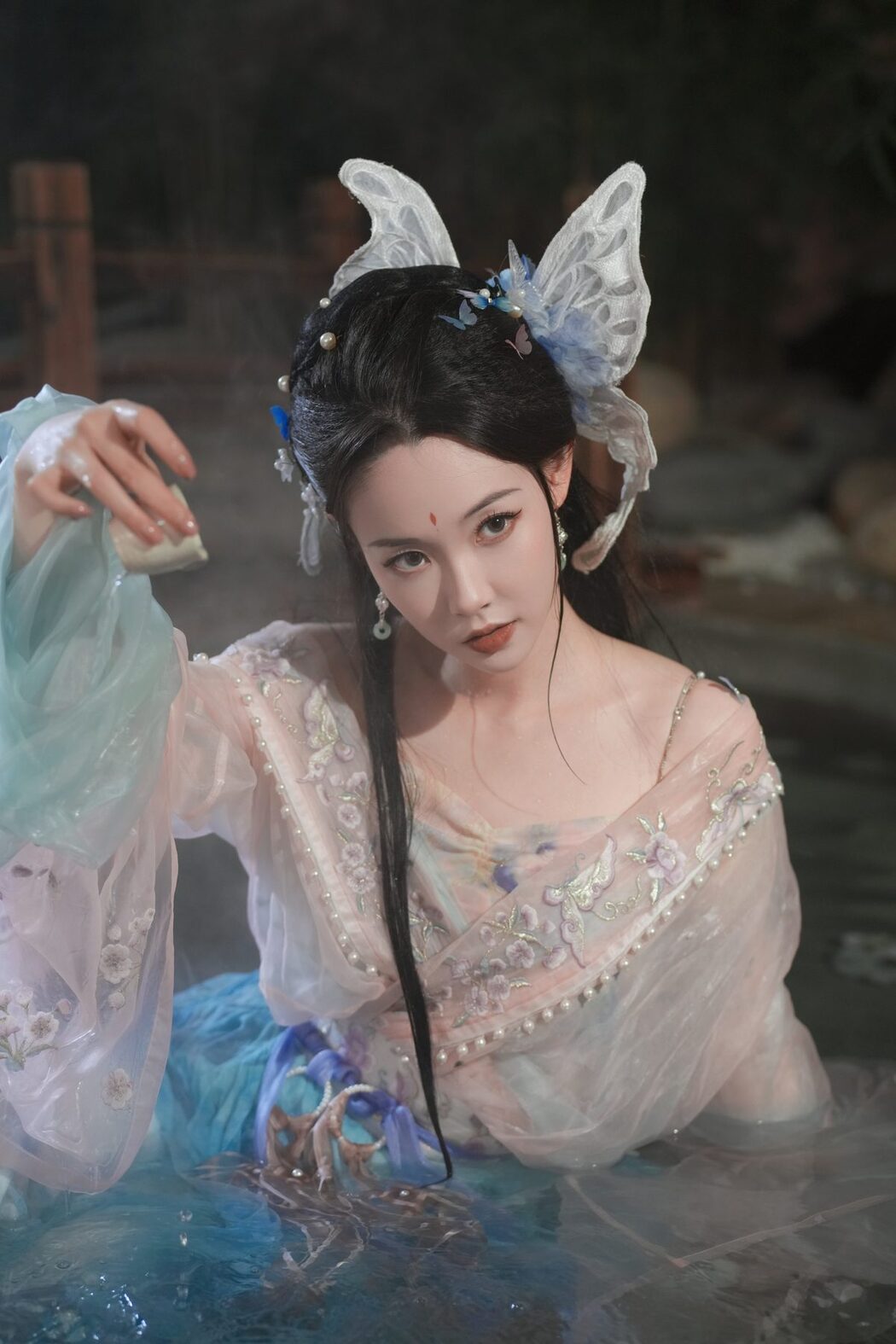 YiTuYu艺图语 Vol.4768 Vi Ge Vivian