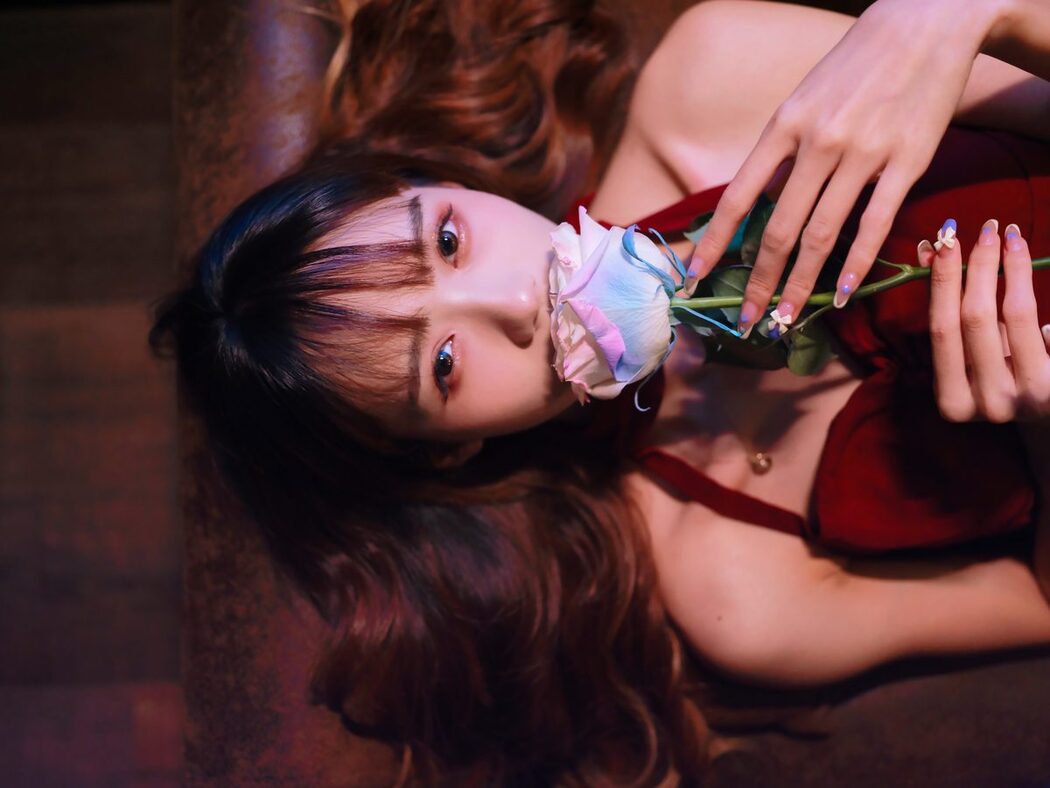 YiTuYu艺图语 Vol.4844 Tu Zi Zzz Bu Chi Hu Luo Bo
