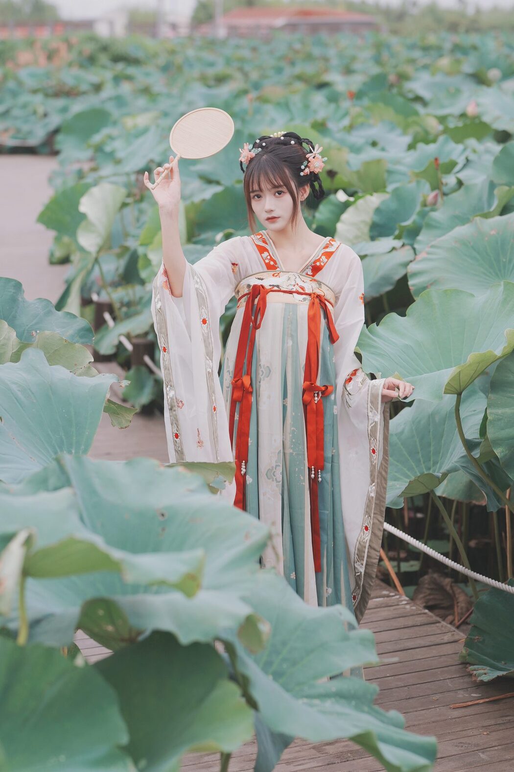 YiTuYu艺图语 Vol.4772 Tu Zi Zzz Bu Chi Hu Luo Bo