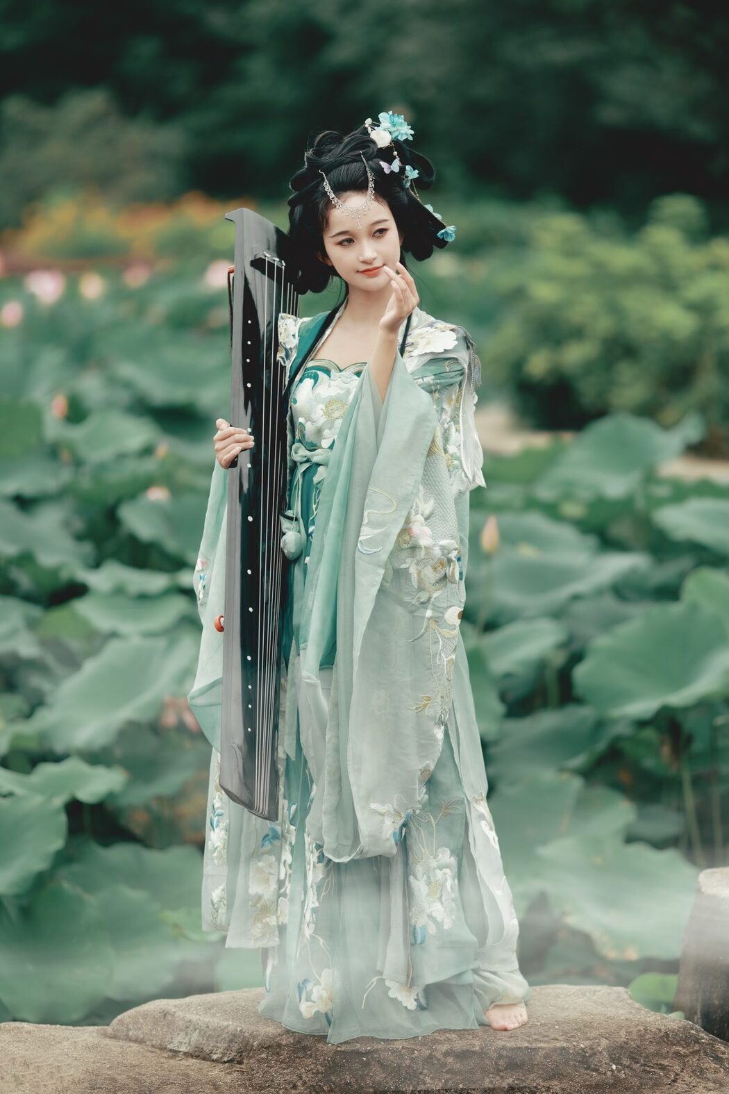 YiTuYu艺图语 Vol.4854 Zhang Yu