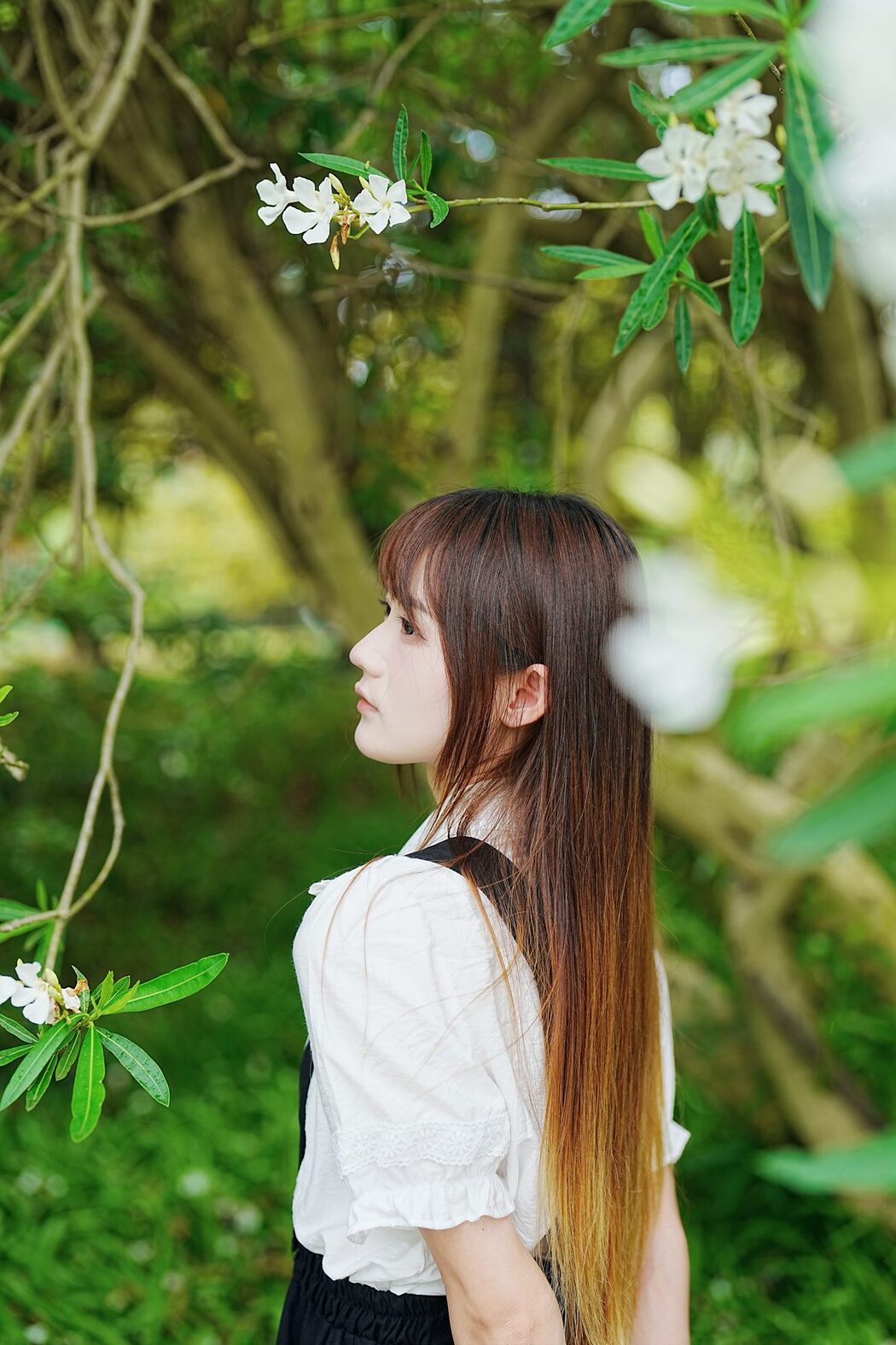 YiTuYu艺图语 Vol.4835 Tu Zi Zzz Bu Chi Hu Luo Bo
