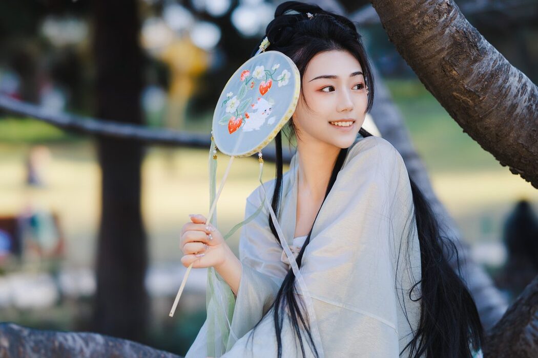 YiTuYu艺图语 Vol.4833 Pei Tong Xue