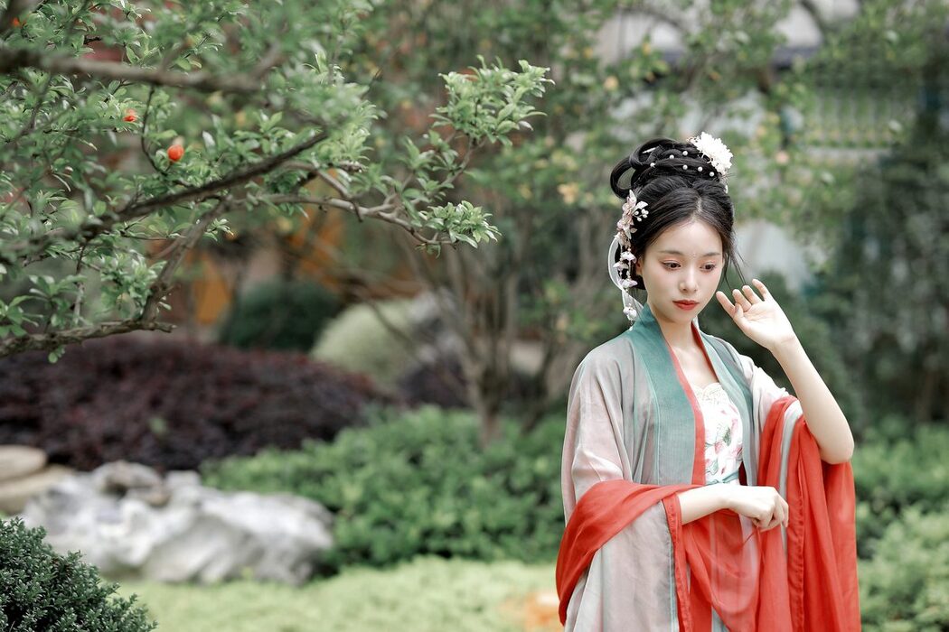 YiTuYu艺图语 Vol.4826 Li Lu Lu