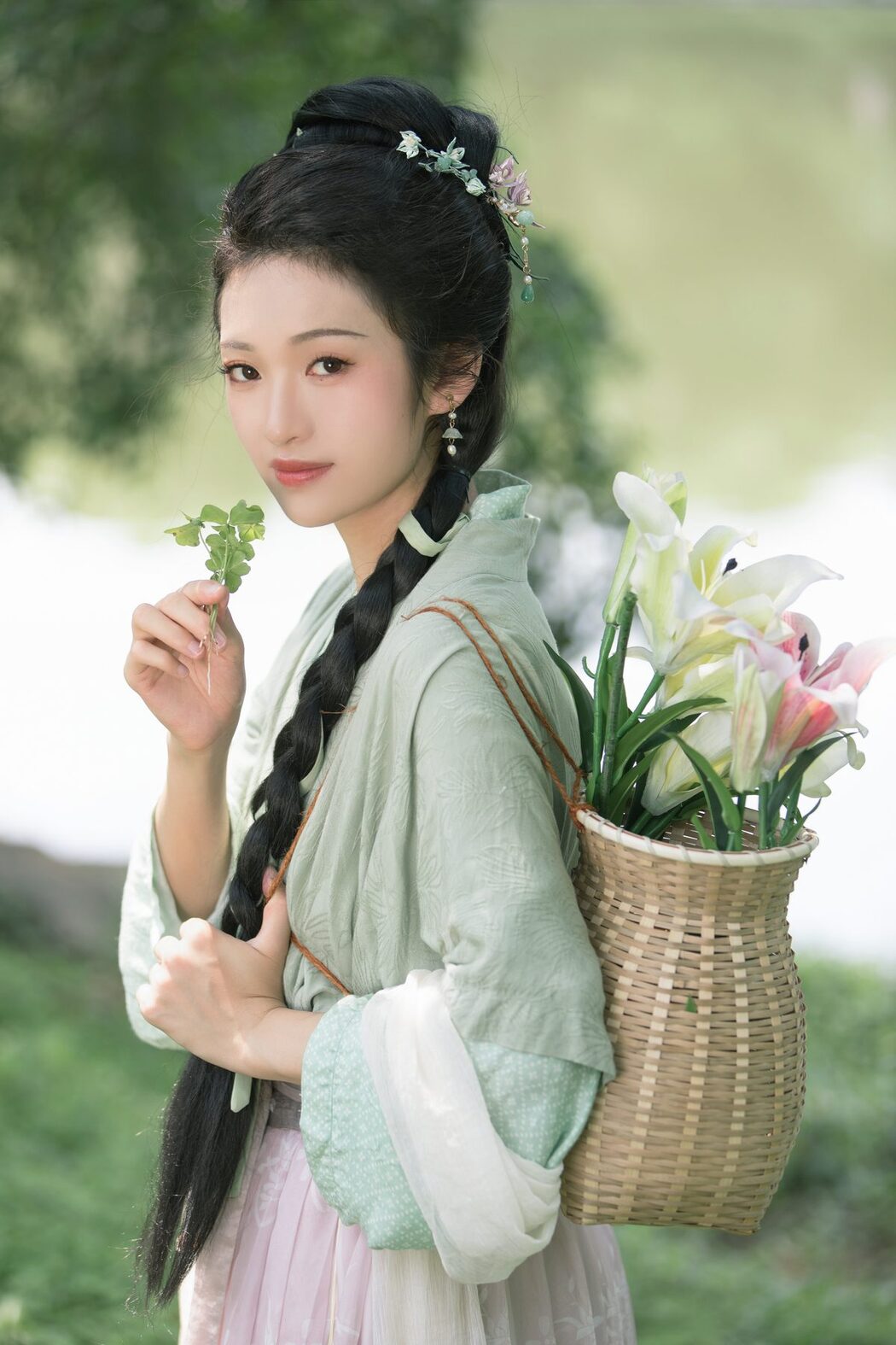 YiTuYu艺图语 Vol.4836 Li