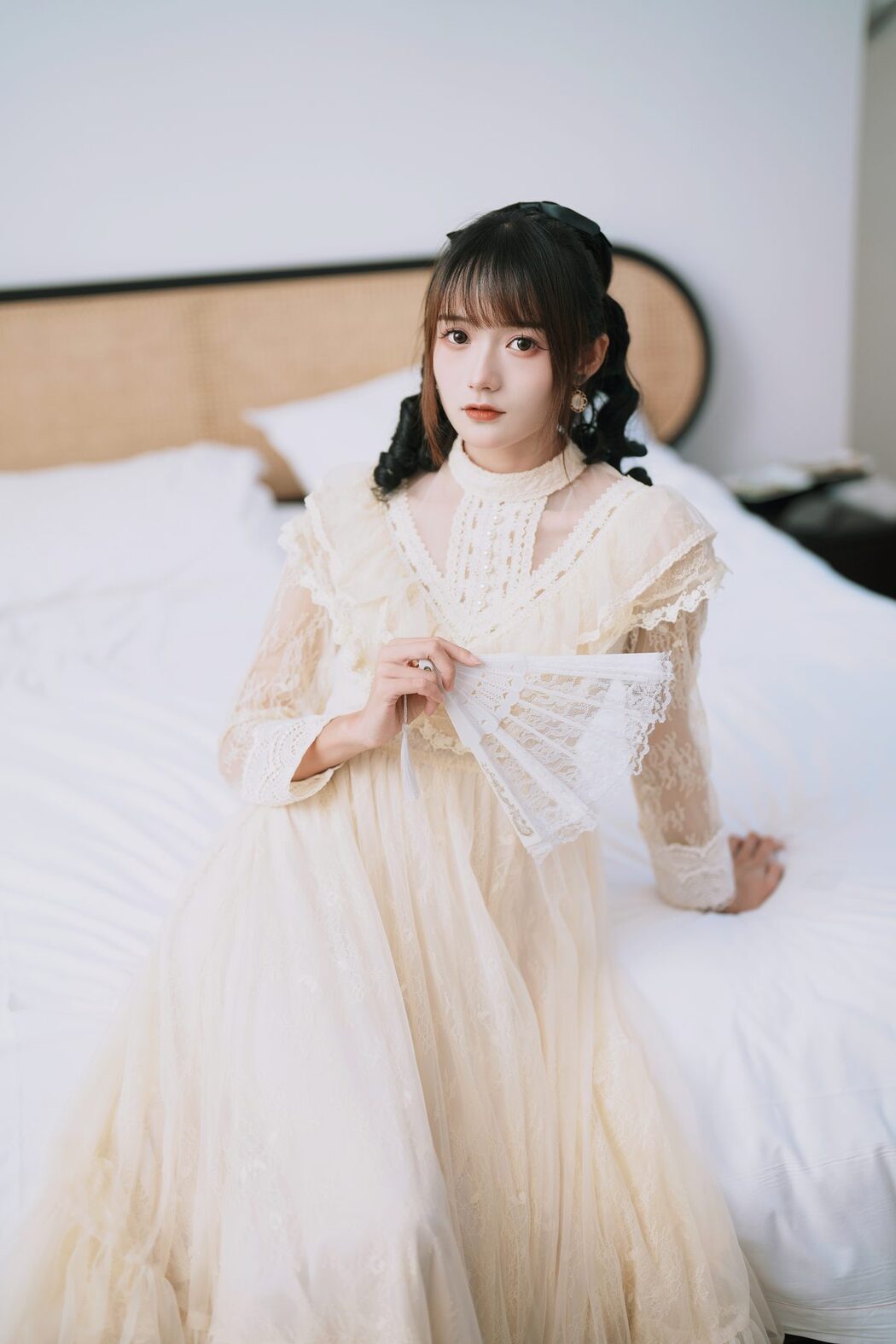 YiTuYu艺图语 Vol.4847 Tu Zi Zzz Bu Chi Hu Luo Bo