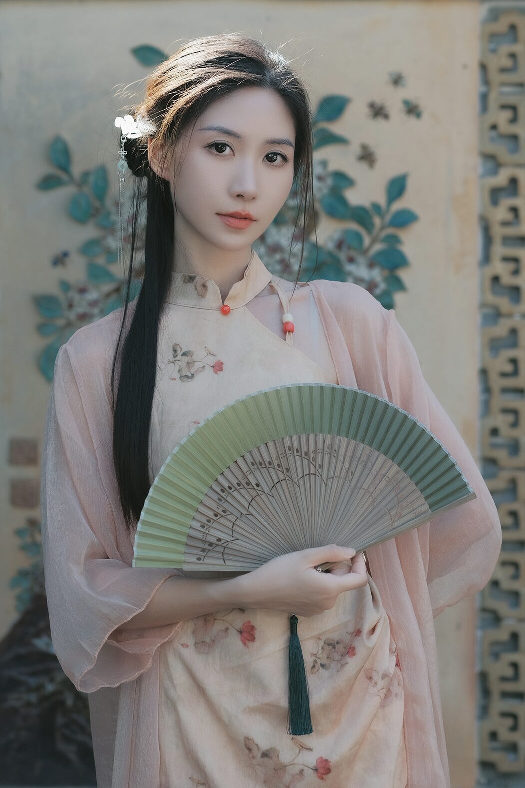 YiTuYu艺图语 Vol.4740 Xiao Lu Cover Photo