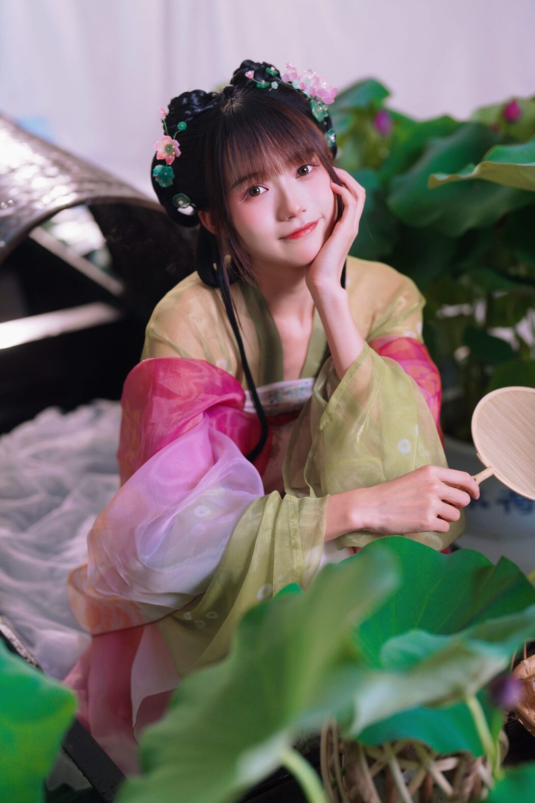 YiTuYu艺图语 Vol.4707 Tu Zi Zzz Bu Chi Hu Luo Bo
