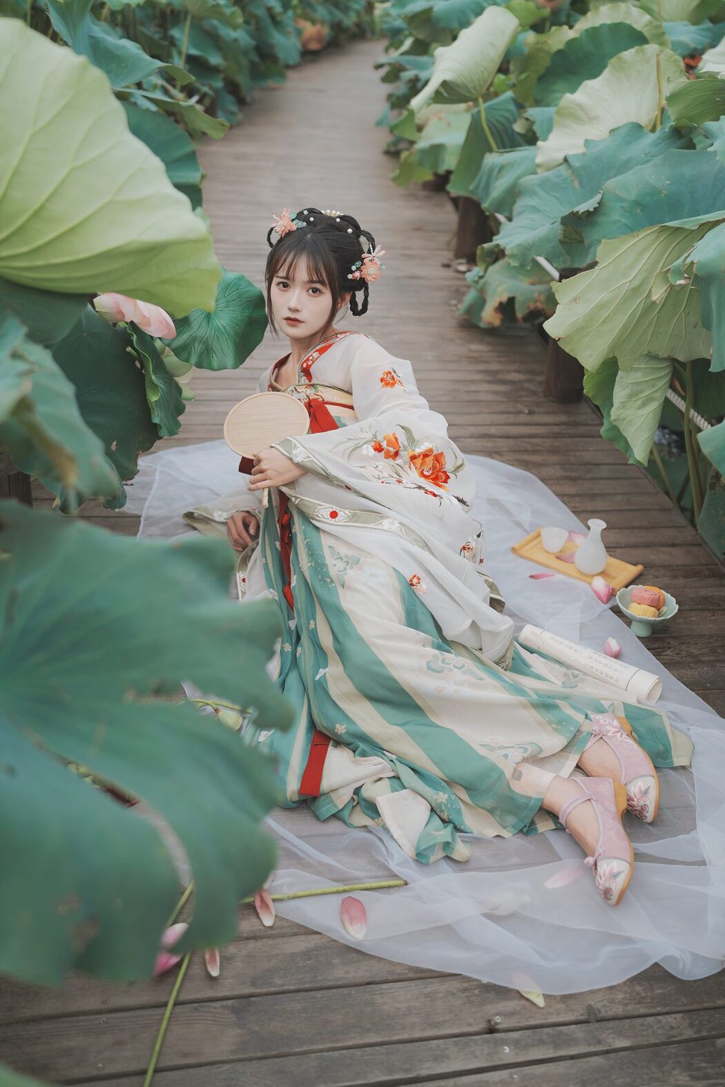 YiTuYu艺图语 Vol.4772 Tu Zi Zzz Bu Chi Hu Luo Bo
