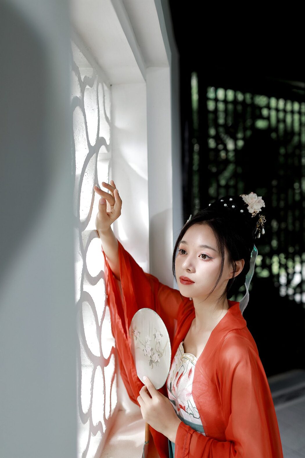 YiTuYu艺图语 Vol.4826 Li Lu Lu