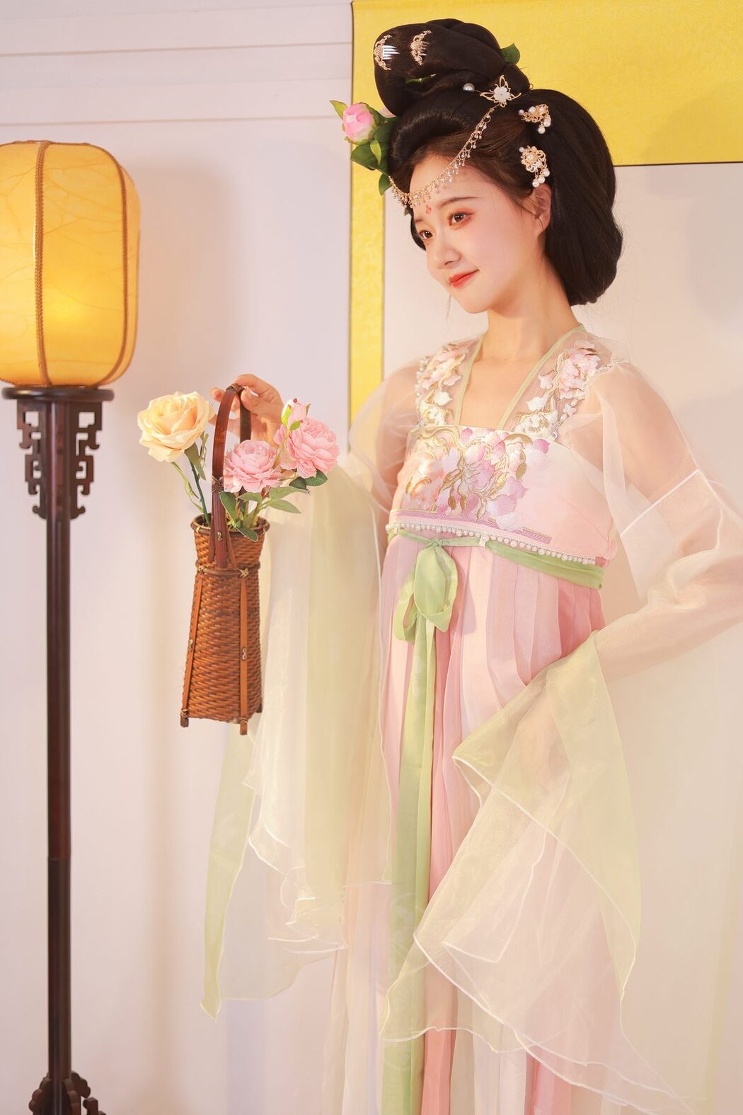 YiTuYu艺图语 Vol.4711 You Er Bai Bai