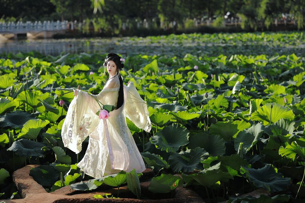 YiTuYu艺图语 Vol.4687 Wu Sui