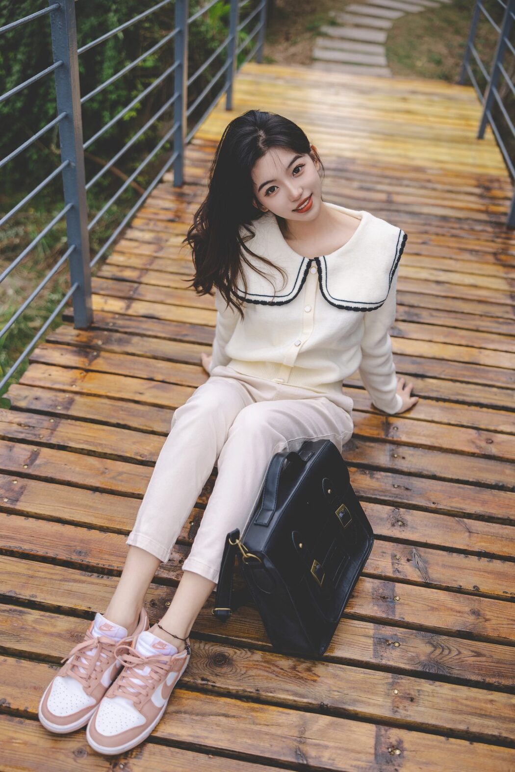 YiTuYu艺图语 Vol.4762 Aka Ki Qing Ko