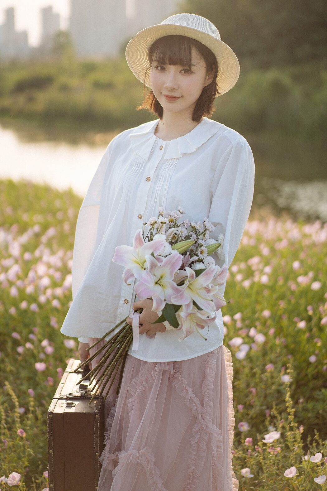 YiTuYu艺图语 Vol.4830 Long Mao Bu Shi Mao Cover Photo