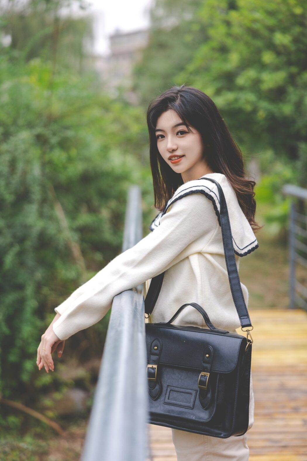 YiTuYu艺图语 Vol.4762 Aka Ki Qing Ko