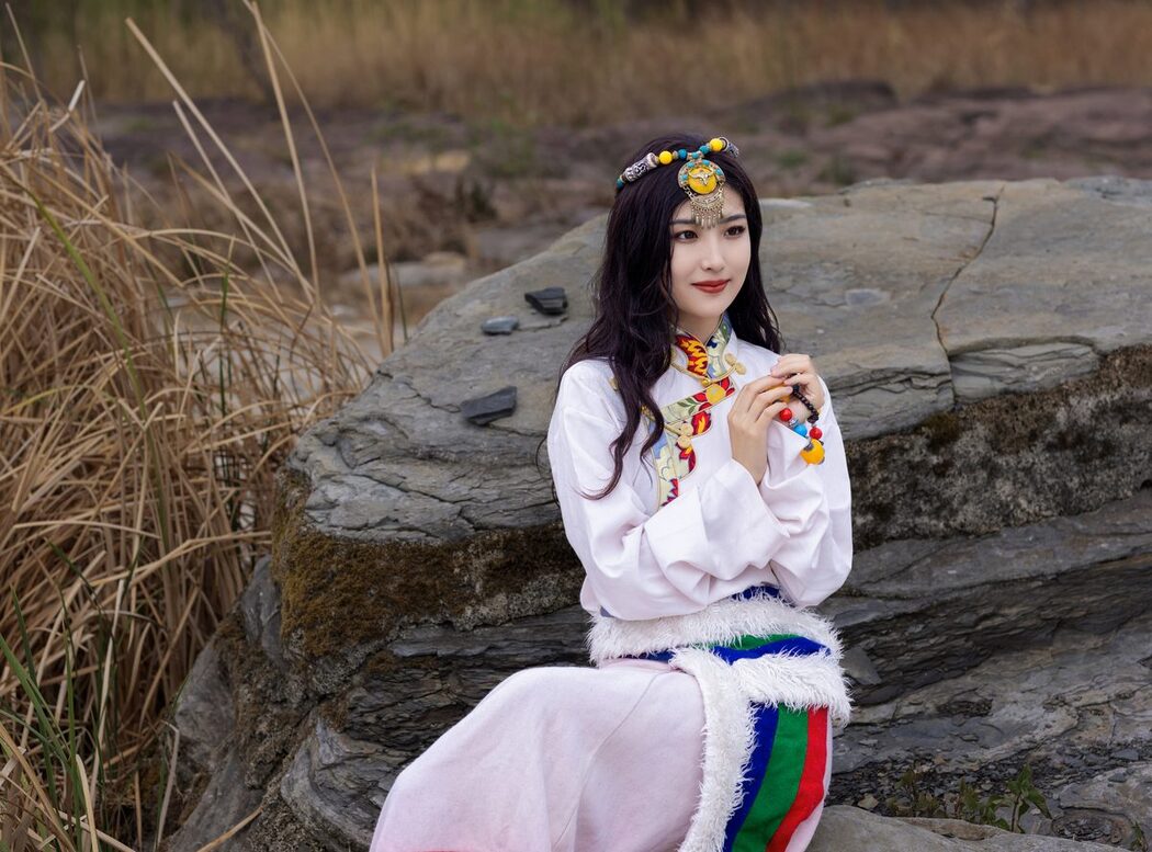 YiTuYu艺图语 Vol.4724 Yu Meng