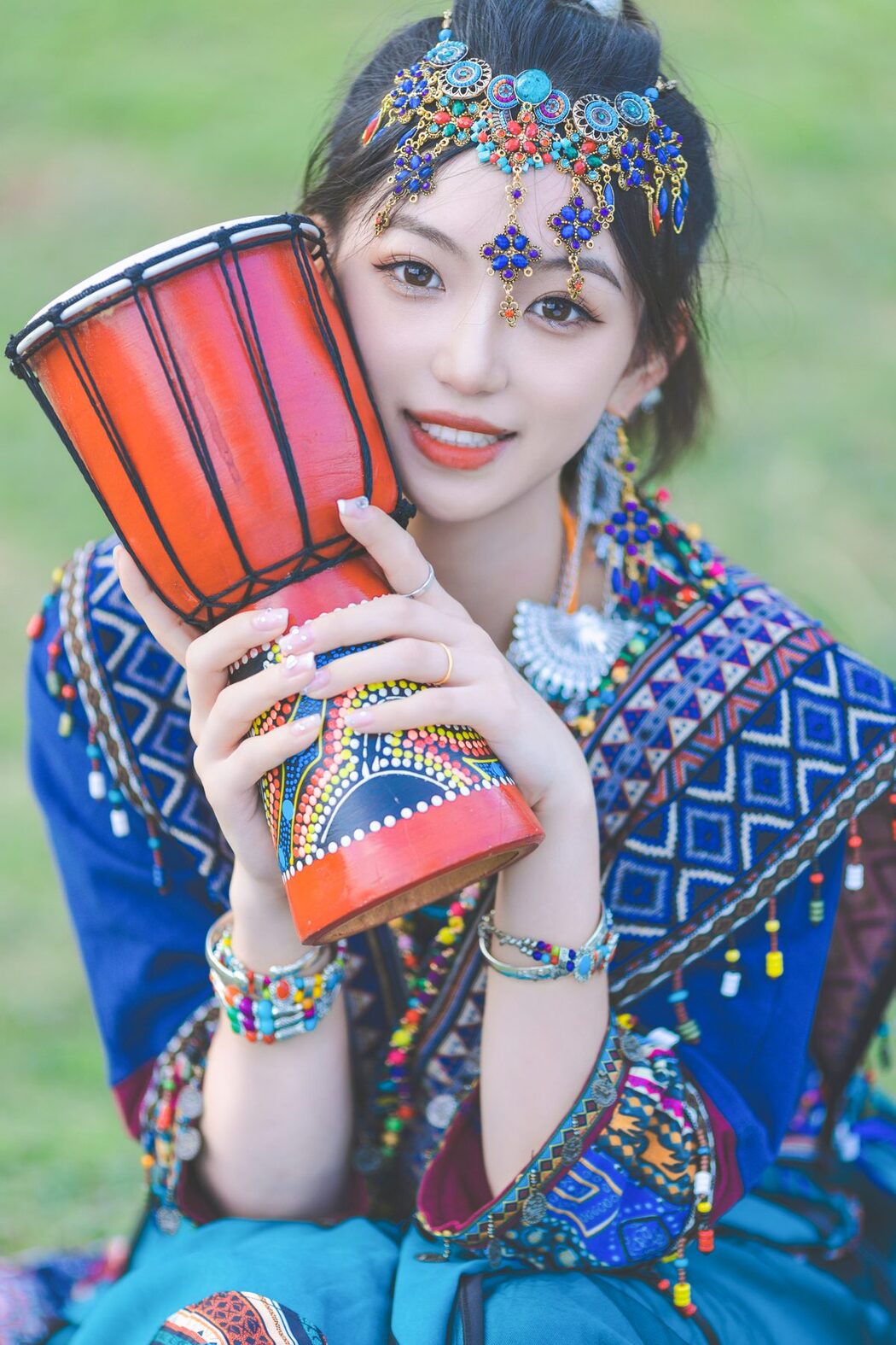 YiTuYu艺图语 Vol.4822 Aka Ki Qing Ko