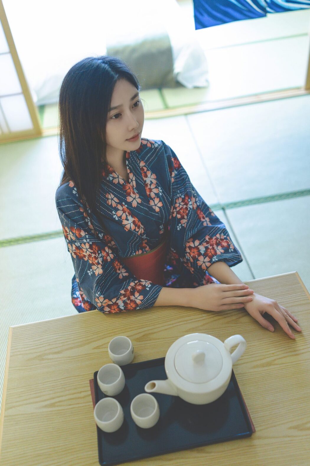 YiTuYu艺图语 Vol.4856 Li Li