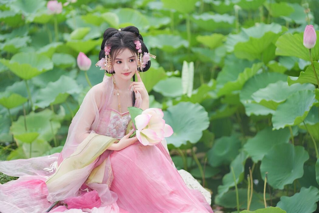 YiTuYu艺图语 Vol.4884 Shi Yu Gan A