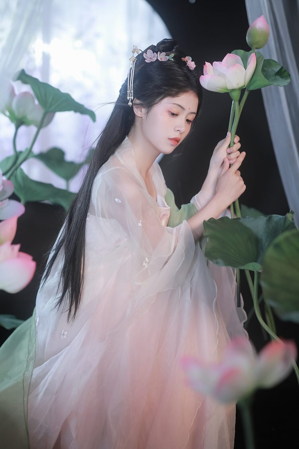 YiTuYu艺图语 Vol.4974 Dai Bu Zhu De Yi Mi