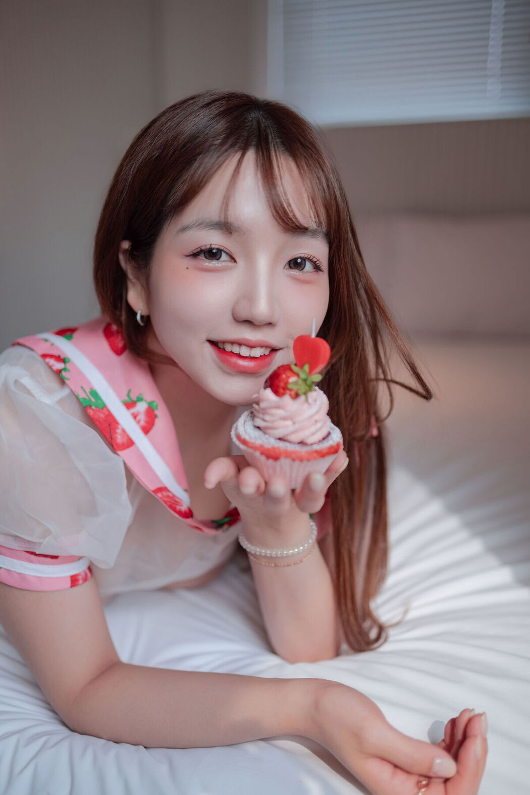 Yoonbly Strawberry Lingerie