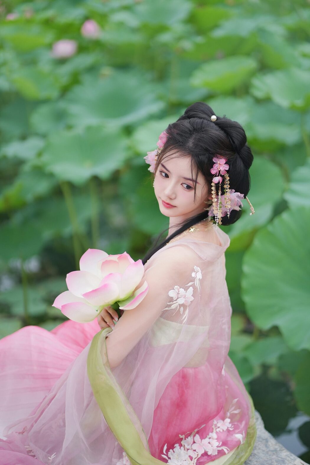 YiTuYu艺图语 Vol.4884 Shi Yu Gan A