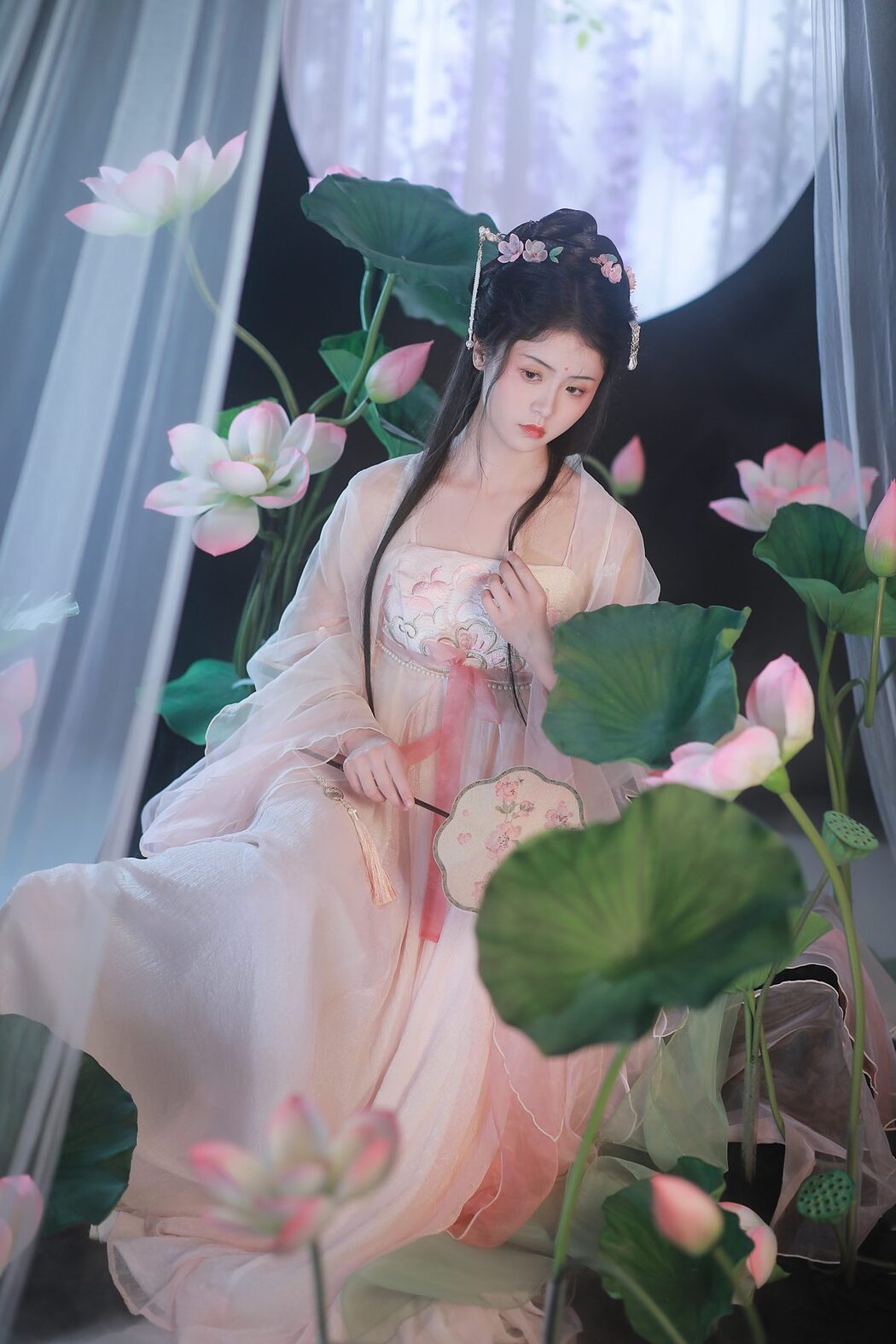 YiTuYu艺图语 Vol.4974 Dai Bu Zhu De Yi Mi