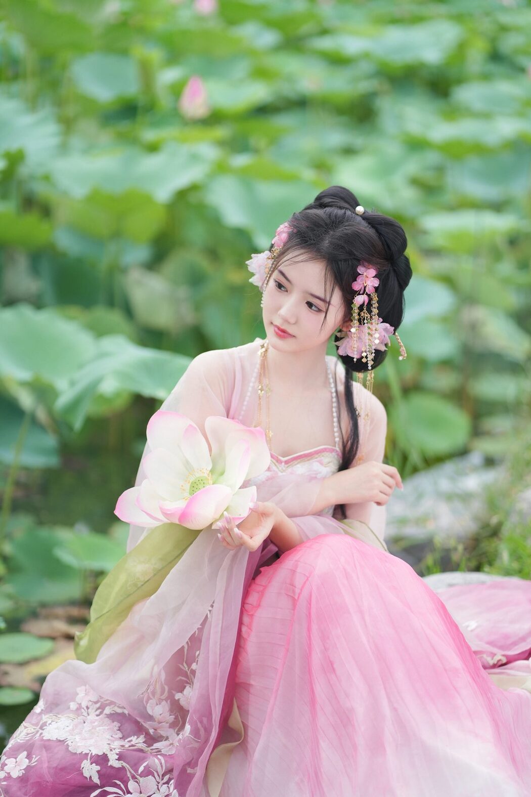 YiTuYu艺图语 Vol.4884 Shi Yu Gan A
