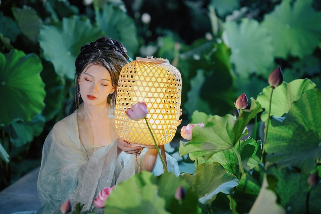 YiTuYu艺图语 Vol.4861 Yue Li