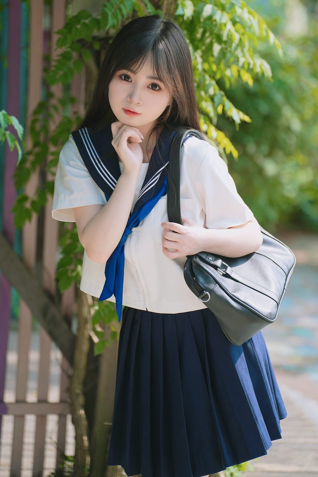 YiTuYu艺图语 Vol.4860 Zhi Zhi Cover Photo