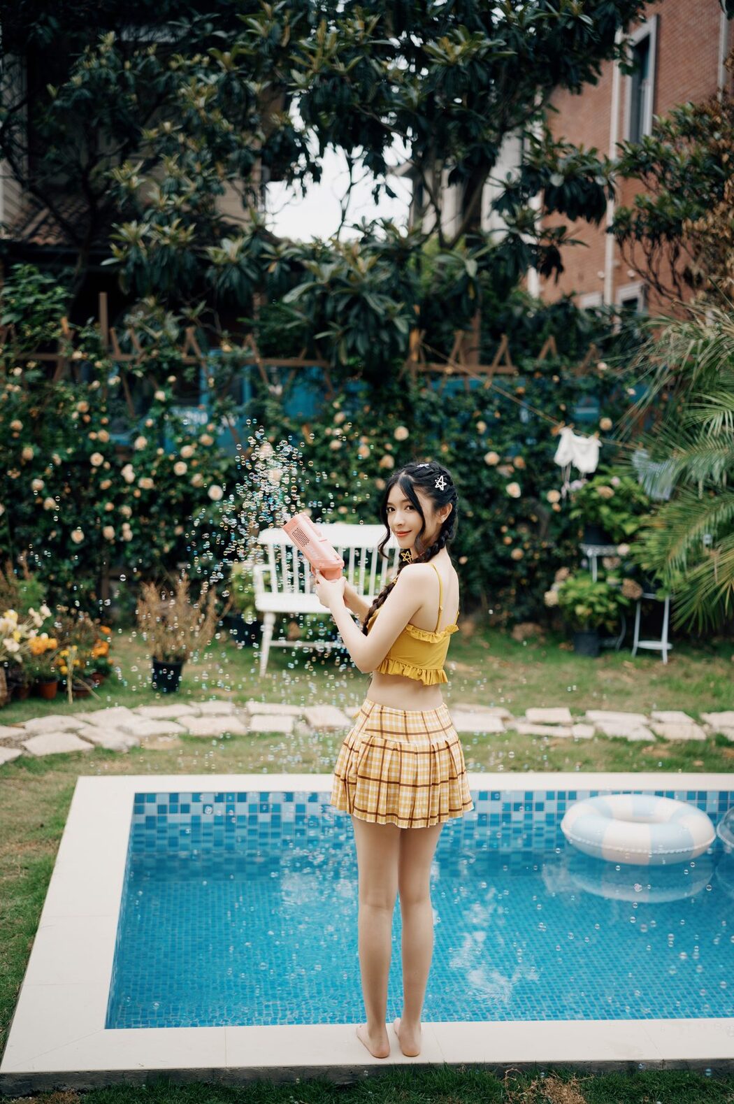 YiTuYu艺图语 Vol.4891 Xin Yi