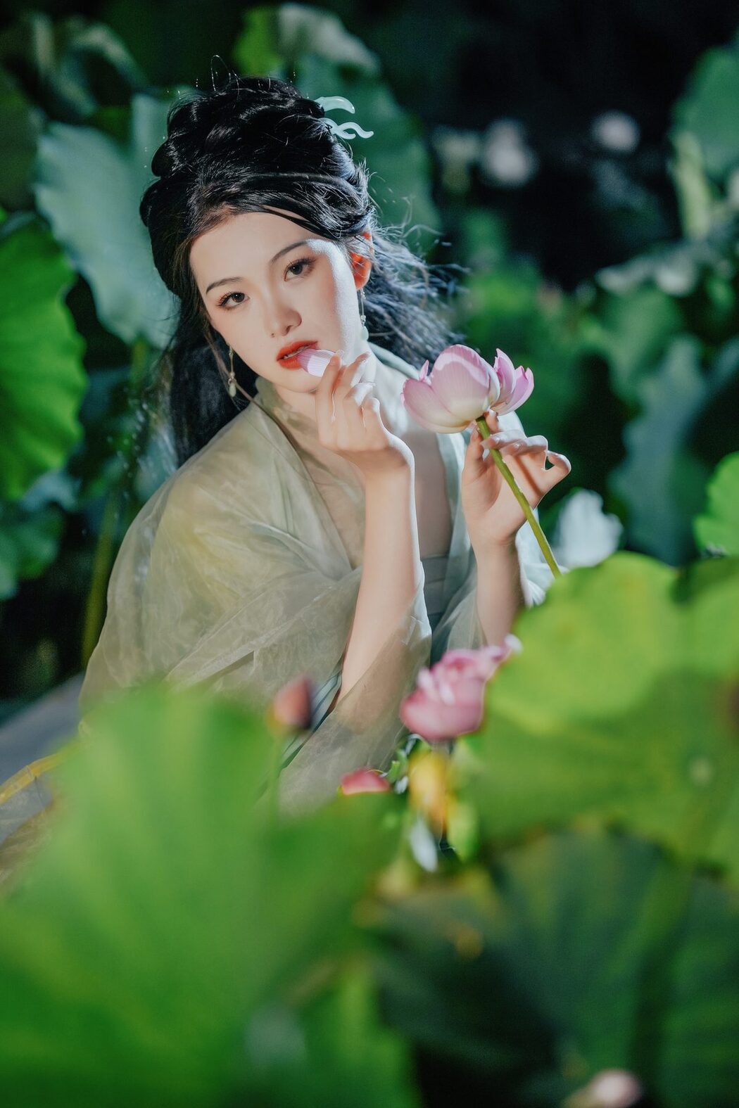 YiTuYu艺图语 Vol.4861 Yue Li