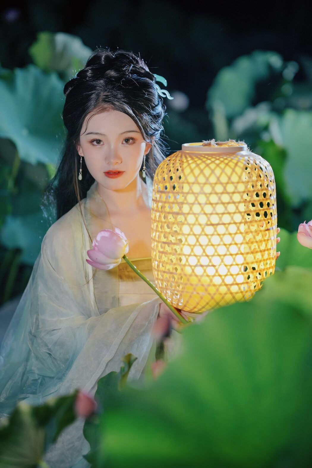 YiTuYu艺图语 Vol.4861 Yue Li