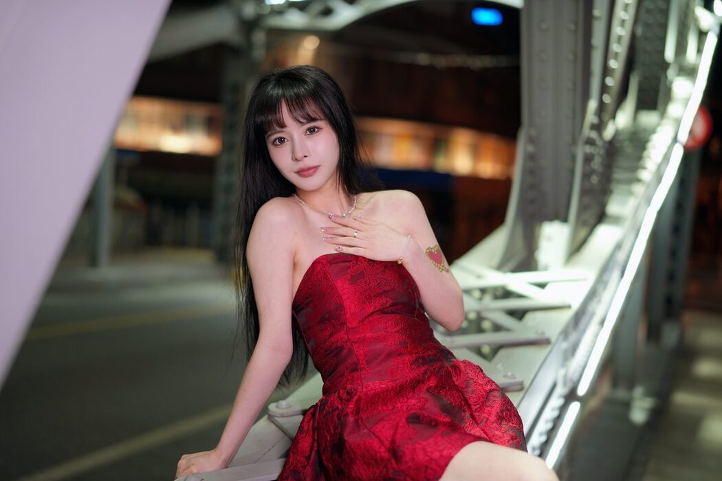 YiTuYu艺图语 Vol.4883 Fei Fei