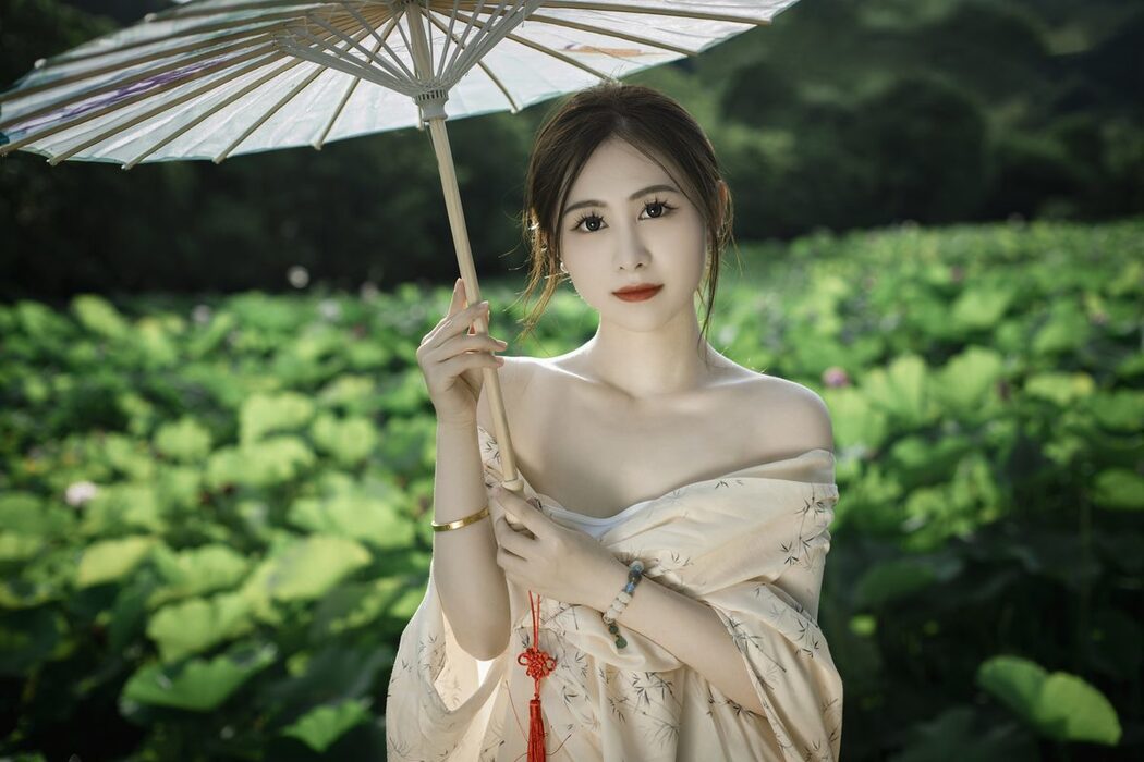 YiTuYu艺图语 Vol.4976 Ke Ke Duo Ni