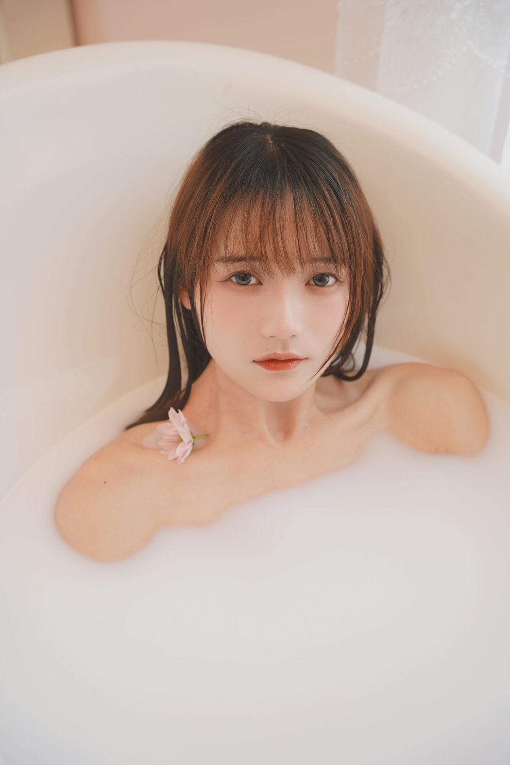 YiTuYu艺图语 Vol.4920 Tu Zi Zzz Bu Chi Hu Luo Bo
