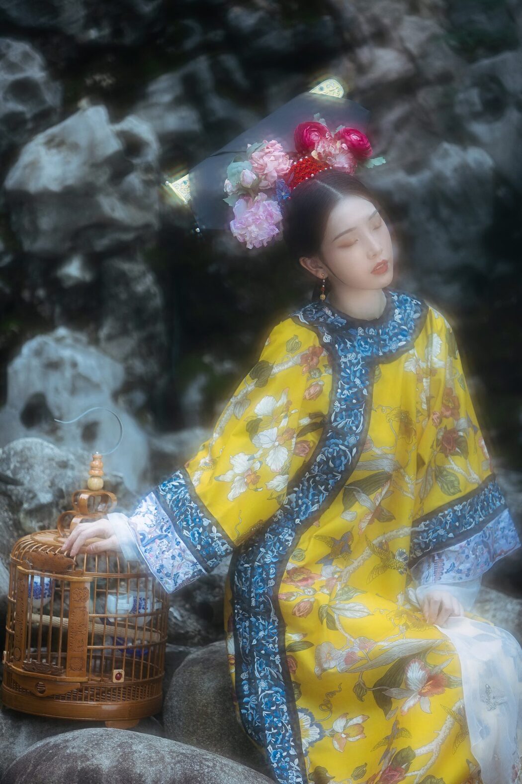 YiTuYu艺图语 Vol.4858 Zhi Zhi Qi