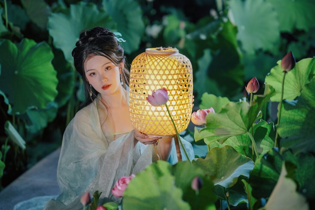 YiTuYu艺图语 Vol.4861 Yue Li