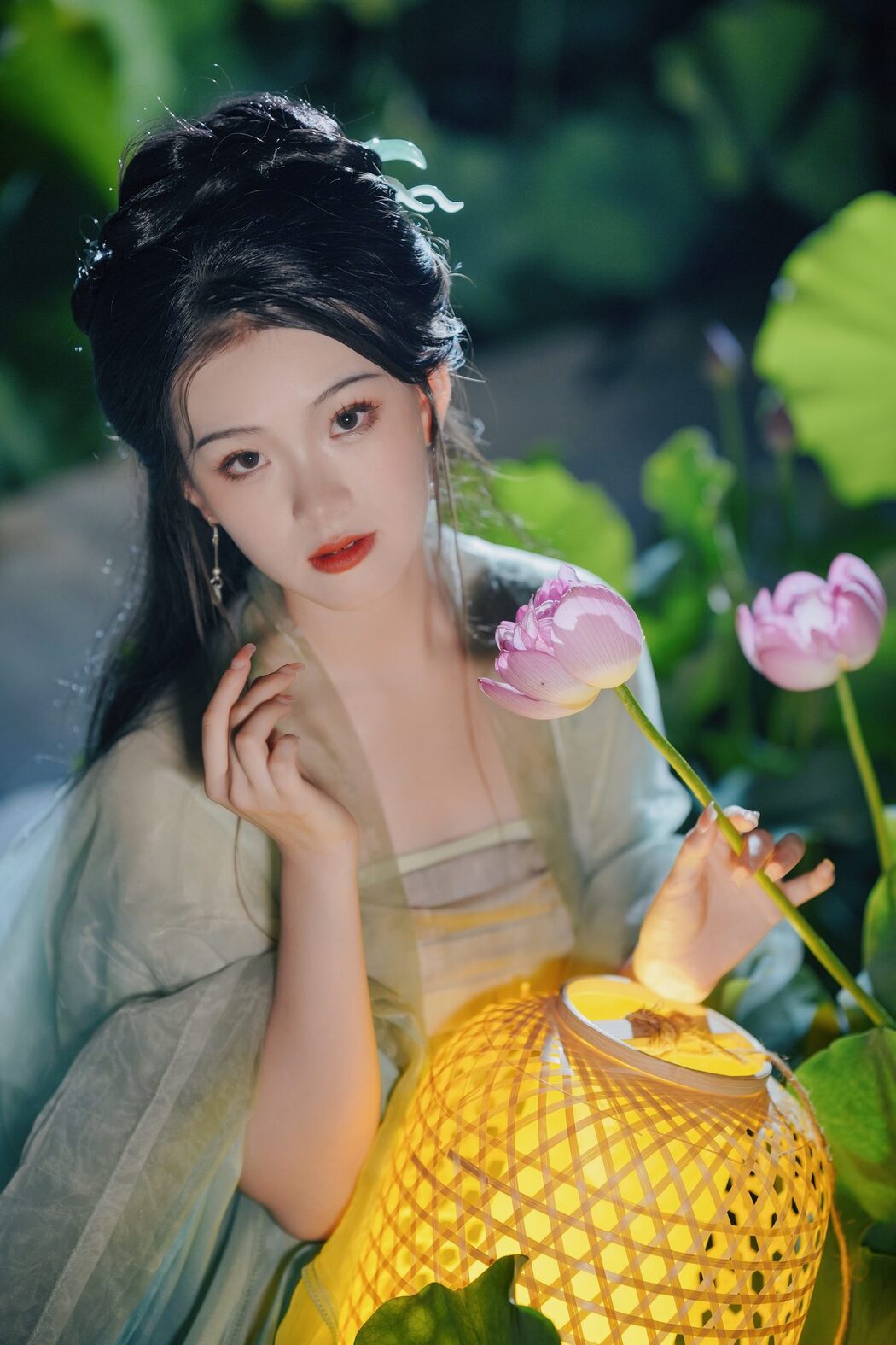 YiTuYu艺图语 Vol.4861 Yue Li