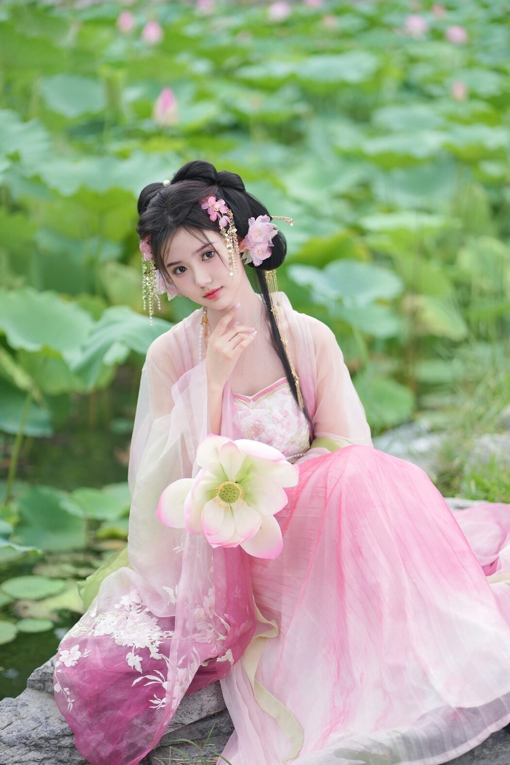 YiTuYu艺图语 Vol.4884 Shi Yu Gan A